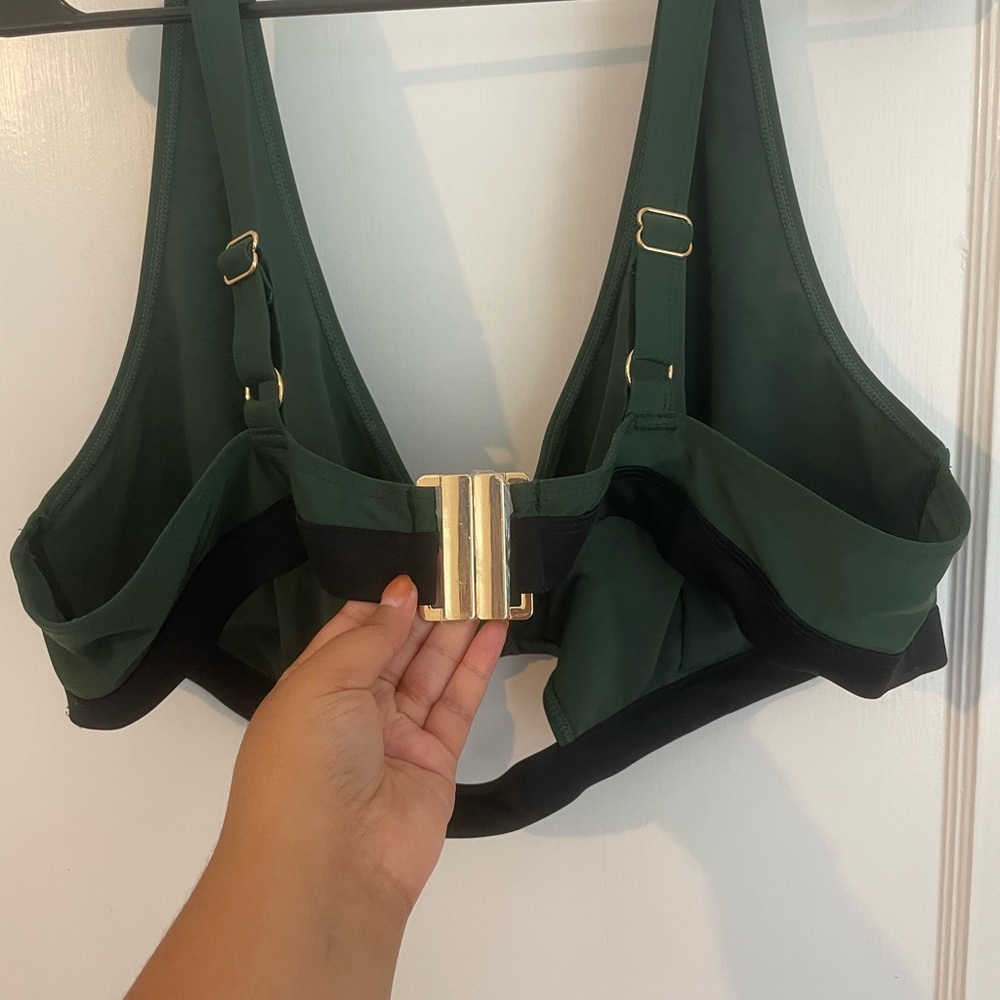 Snag Tights Need For Speed Bikini Top in green - Picture 4 of 4